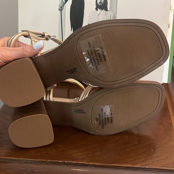 Lucky Brand Jolene Gold Sandals - Picture 11 of 15